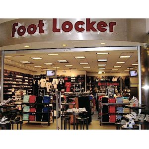 画像: footlocker.com 